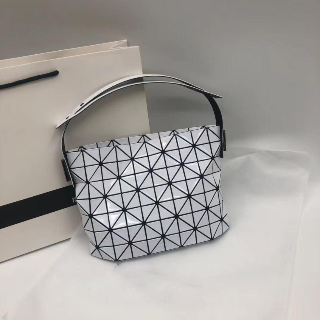 Women's Original Single Geometric Rhombus Baguette Portable Shoulder Bags