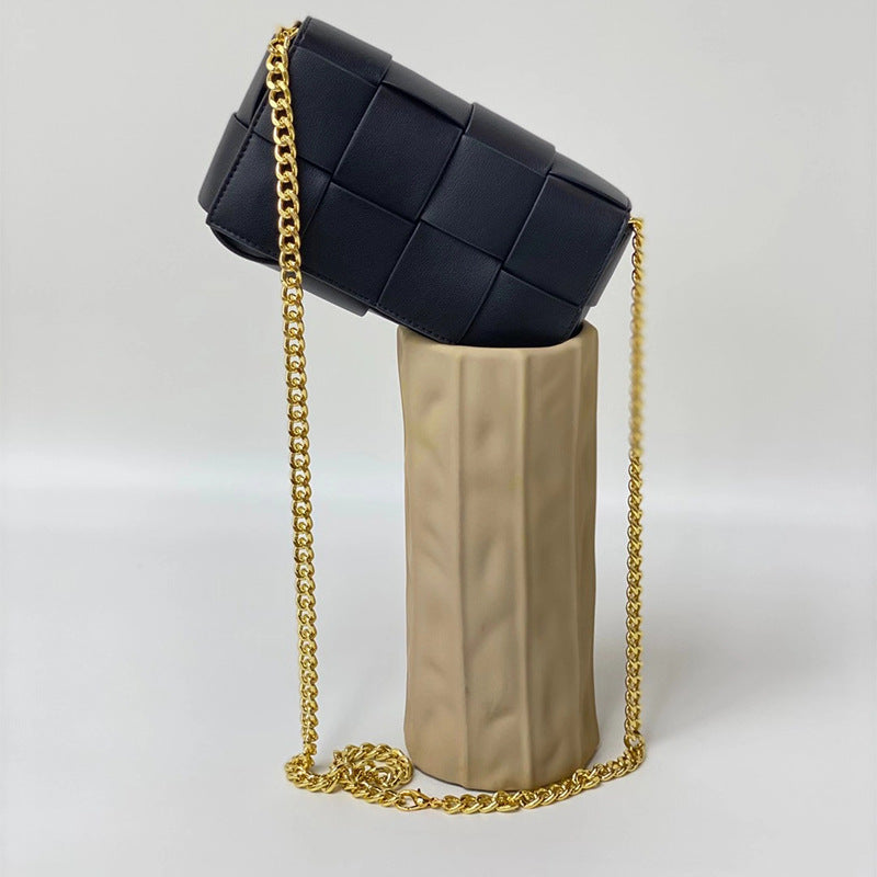 Women's Cowhide Chain Woven Pillow Mini Shoulder Bags