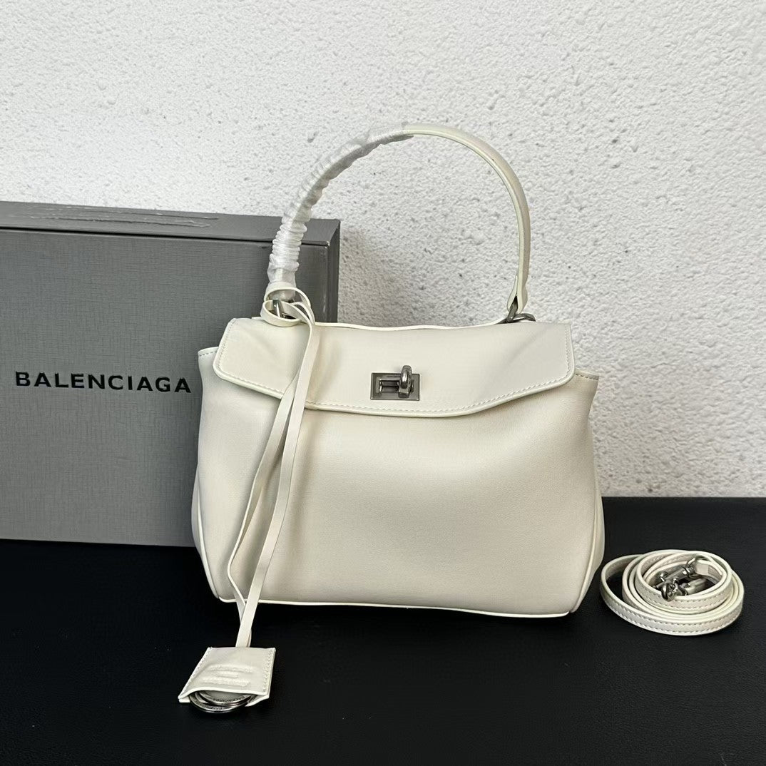 Cowhide Clutch Practical Capacity Large With Lock
