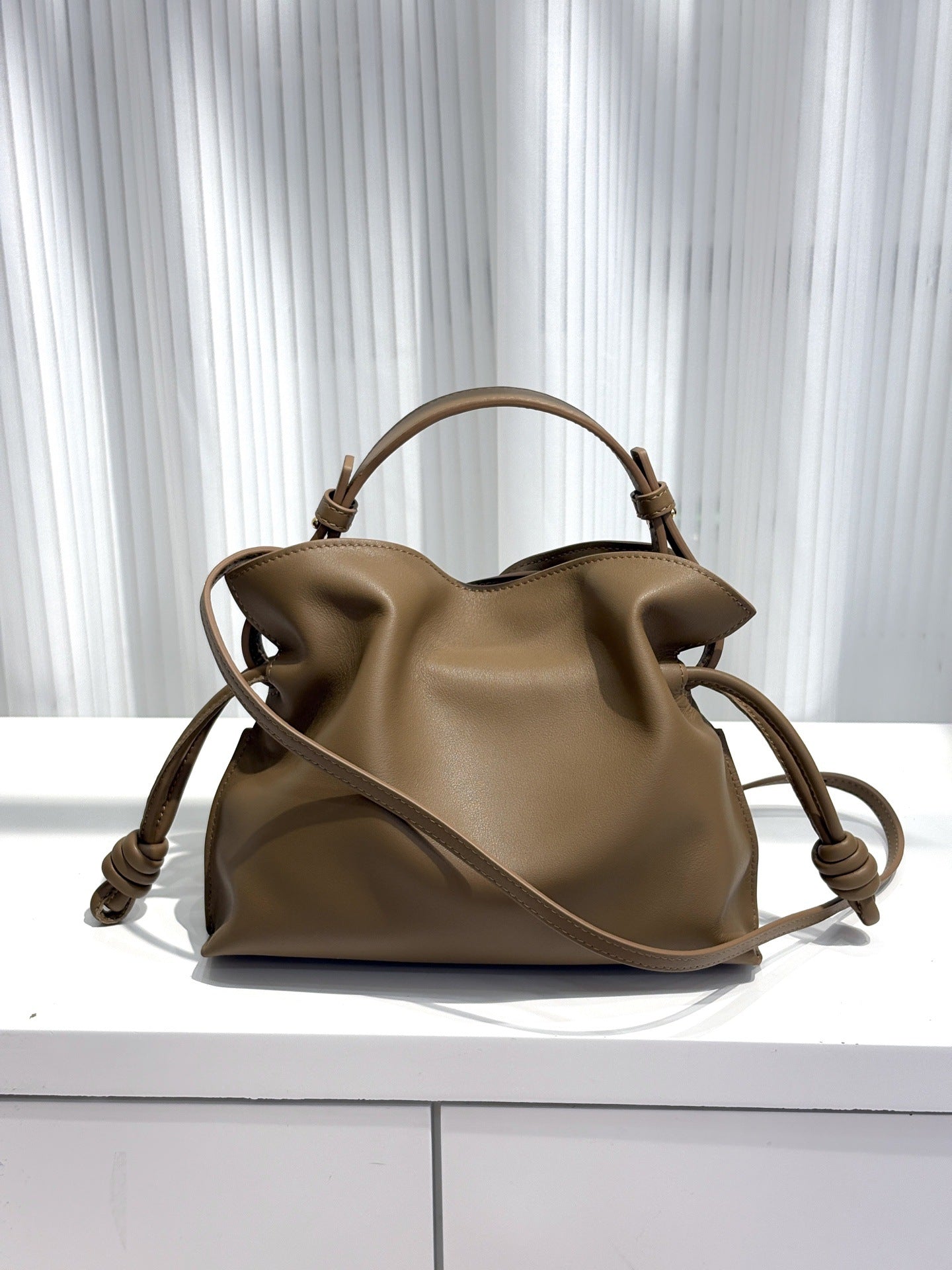 Women's Luo High Quality First Layer Cowhide Handbags