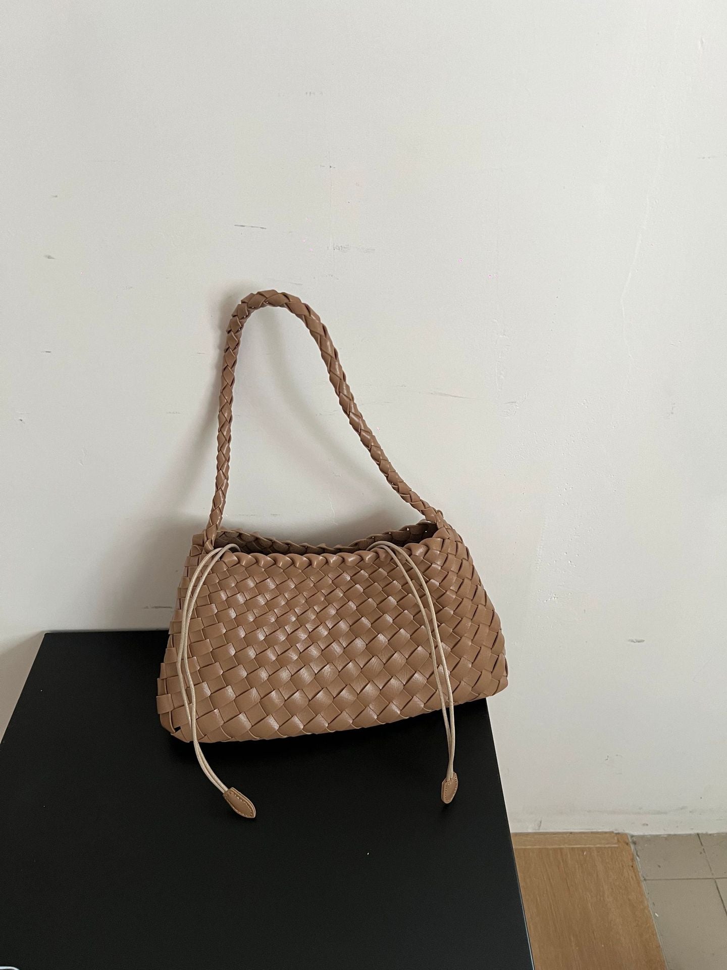 Women's Underarm High-grade Versatile Retro Portable One Shoulder Bags