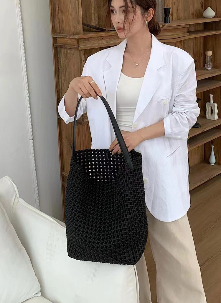 Women's Retro Hollow Woven Large Capacity Portable Shoulder Bags