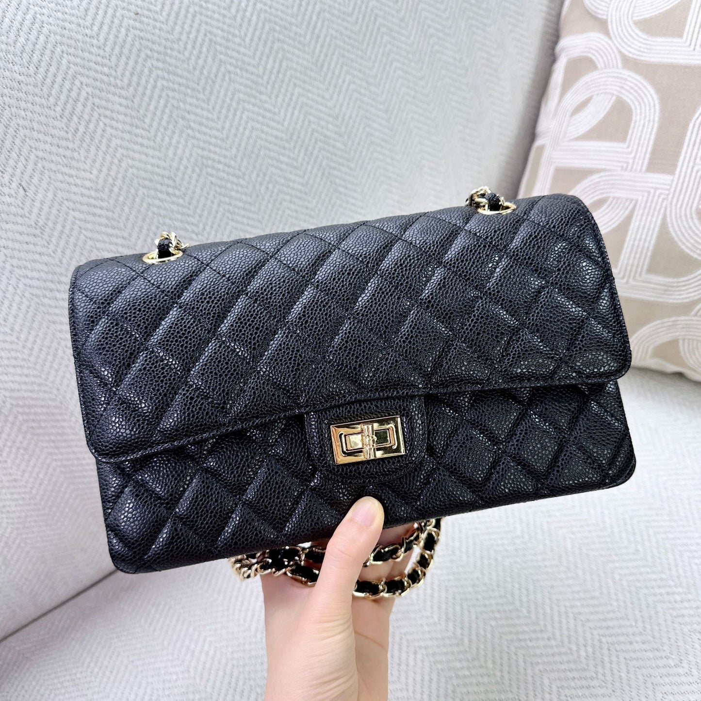Women's Genuine Leather Classic Style Diamond Chain Armpit Bags