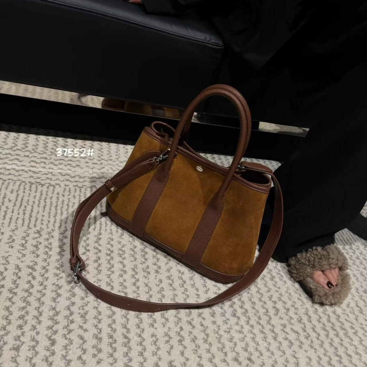 Women's Suede Contrast Color Portable Garden Fashionable Crossbody Bags