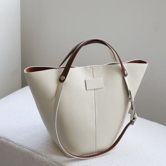 Retro Cowhide Large Capacity Popular Commuter Shoulder Bags