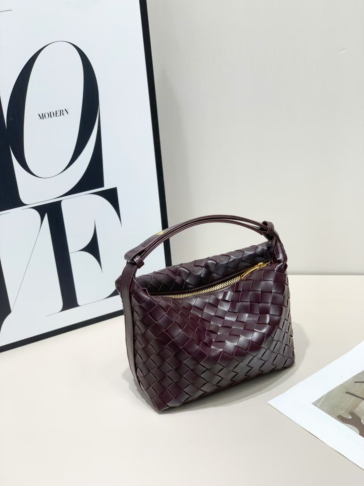 Women's Western Style Fashion Woven Retro Trend Handbags