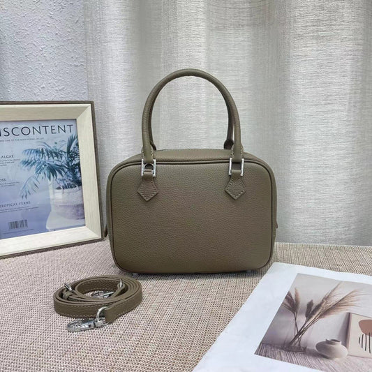 Women's Cowhide Genuine Leather Commuter Feather Lightweight Shoulder Bags