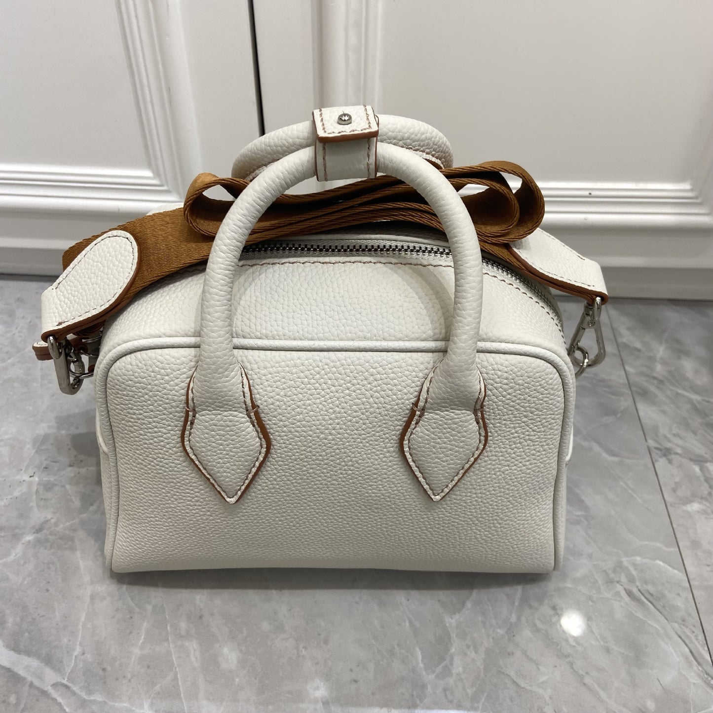Advanced Version Niche First Layer Cowhide Portable Mini Bags
