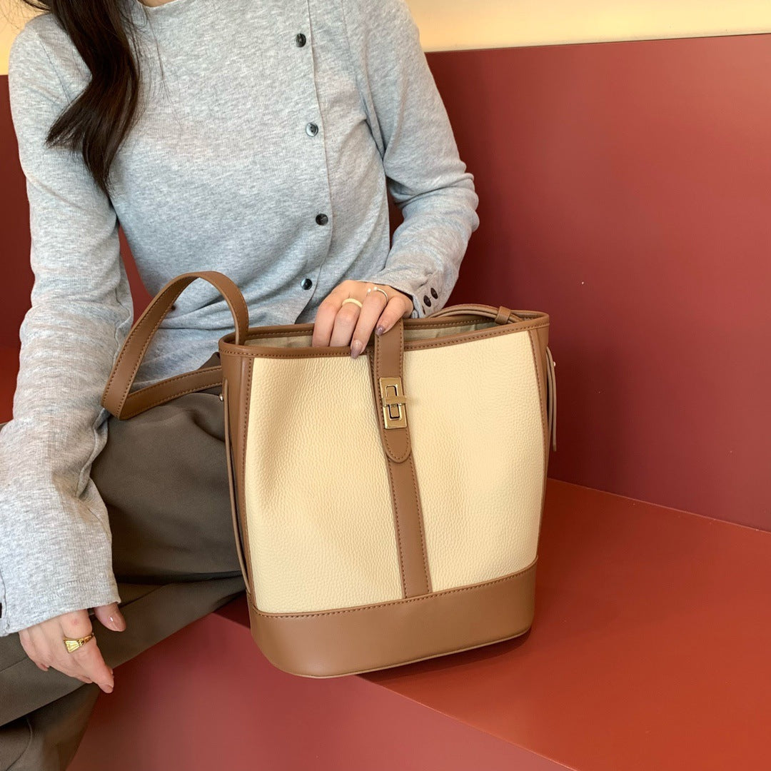 First Layer Cowhide Underarm Tide Retro Easy Matching Shoulder Bags