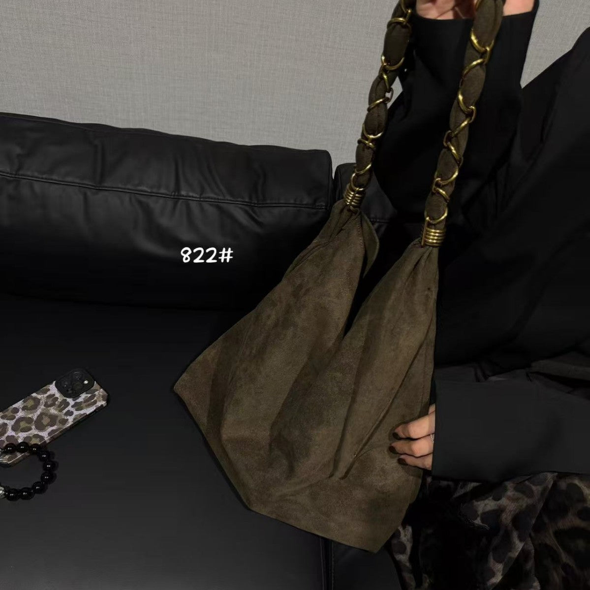 Women's Idle Style Retro Large Capacity Underarm Tote Bags