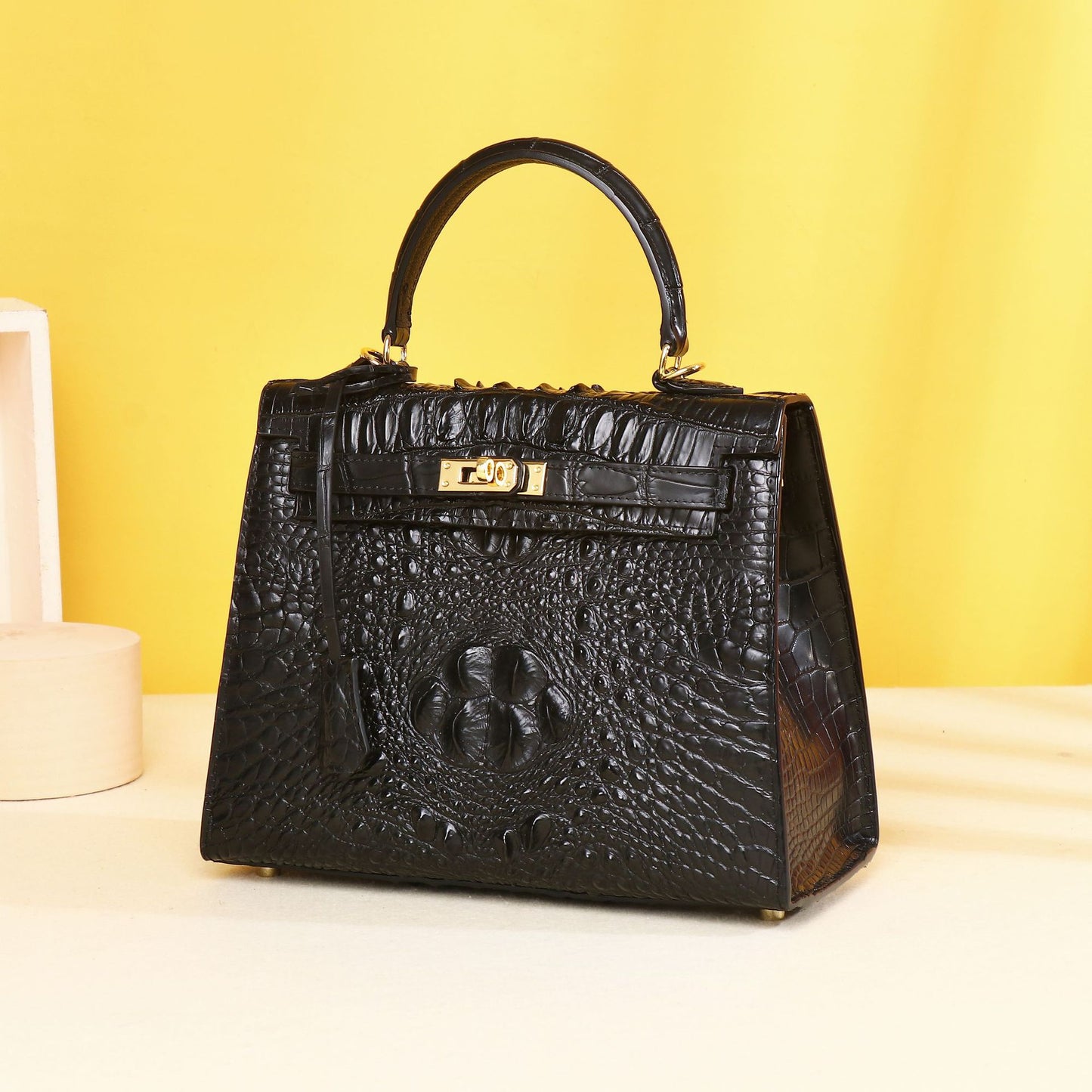 Women's Commuter Large Capacity Practical Classic Handbags