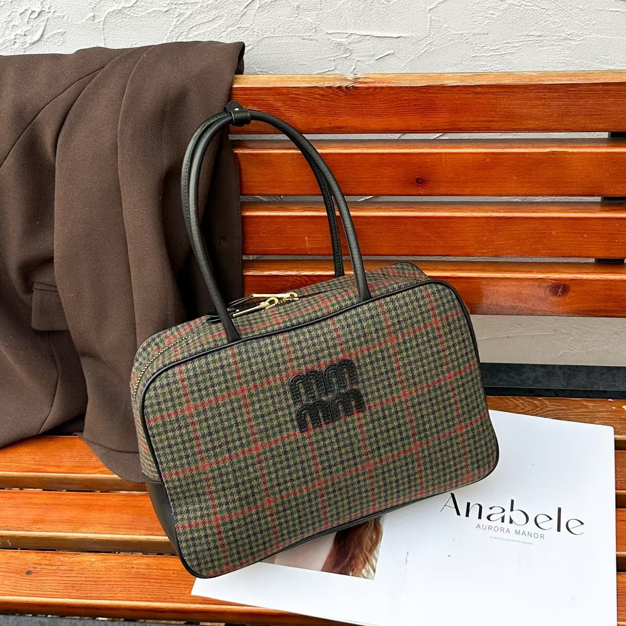 Unique Design Large Capacity Retro Elegant Bags