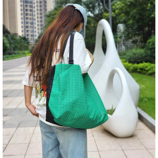 Geometric Diamond Pattern Silicone Check Lifetime Shoulder Bags