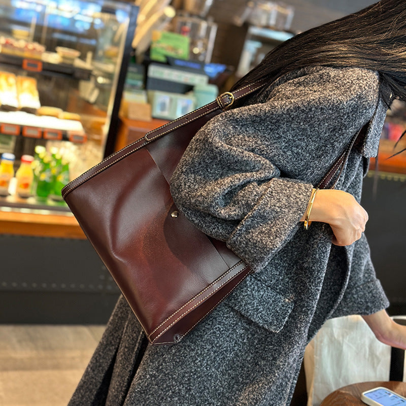 Women's Large Capacity Commuter Leather Versatile Cowhide Shoulder Bags