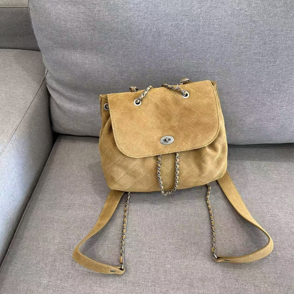 Women's Genuine Leather Classic Diamond Pattern Chain Backpacks