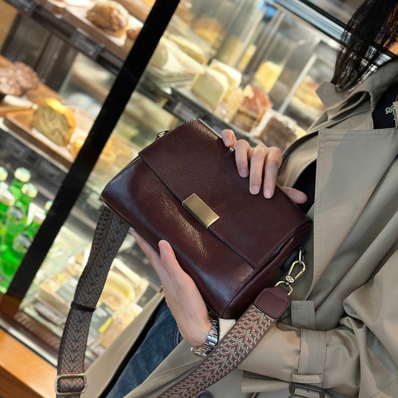 Women's Genuine Leather Plant Cow Retro Fashion Crossbody Bags