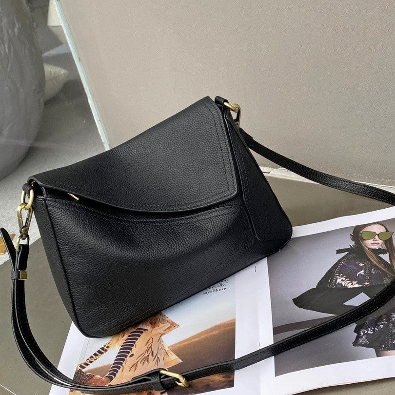 Women's Layer Cowhide Minority Simple Practical Envelope Crossbody Bags