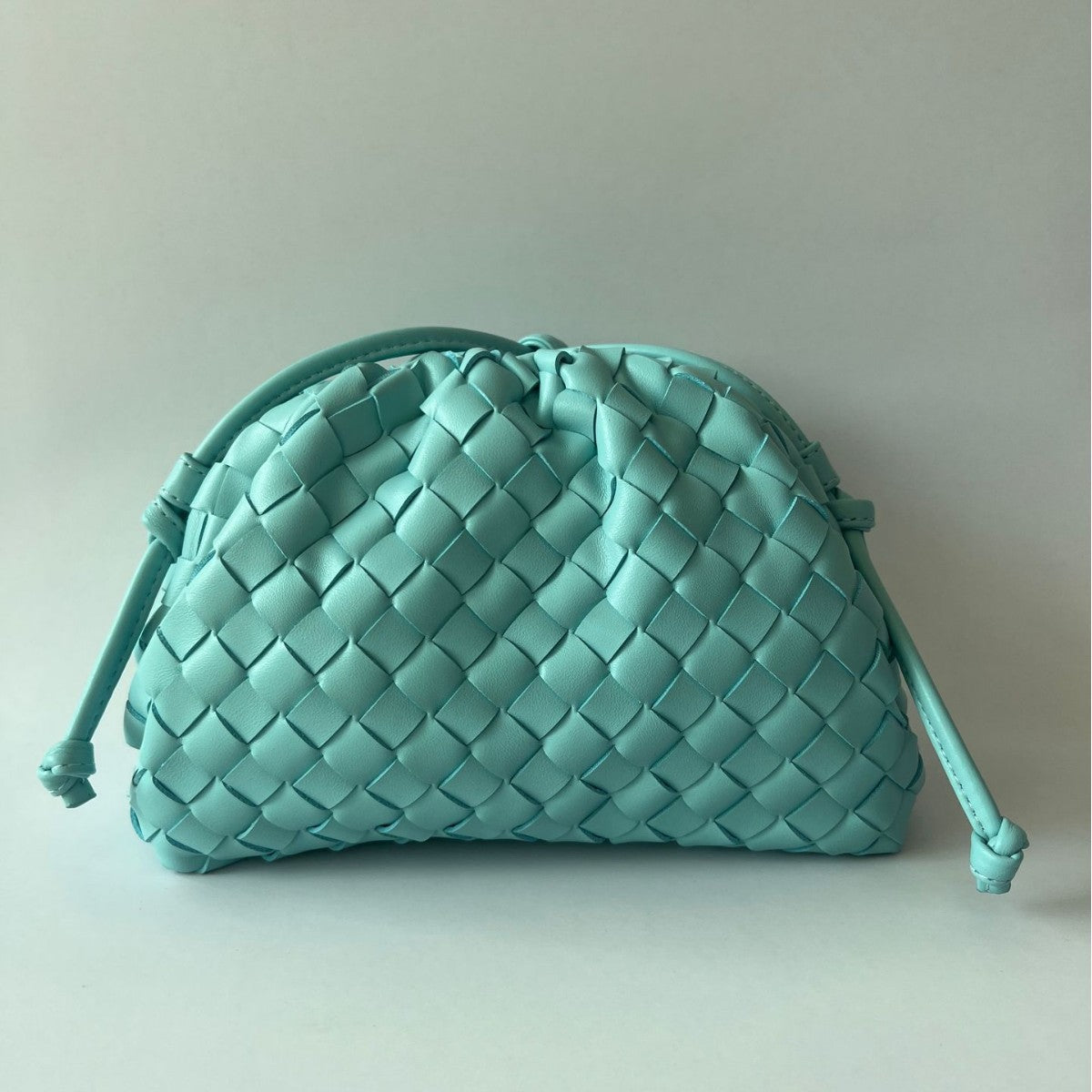 Handmade Woven Elegant Cloud Retro Fashion Crossbody Bags