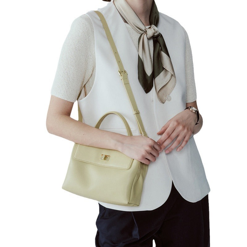 Women's First Layer Cowhide Soft Leather Versatile Shoulder Bags