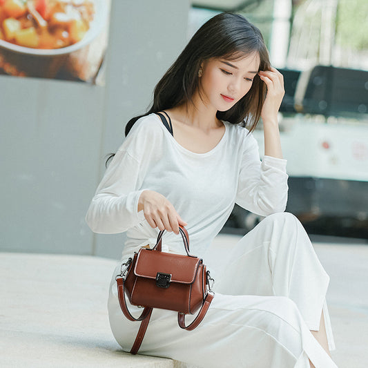 Women's Leather Underarm Fashion Summer Commute Crossbody Bags