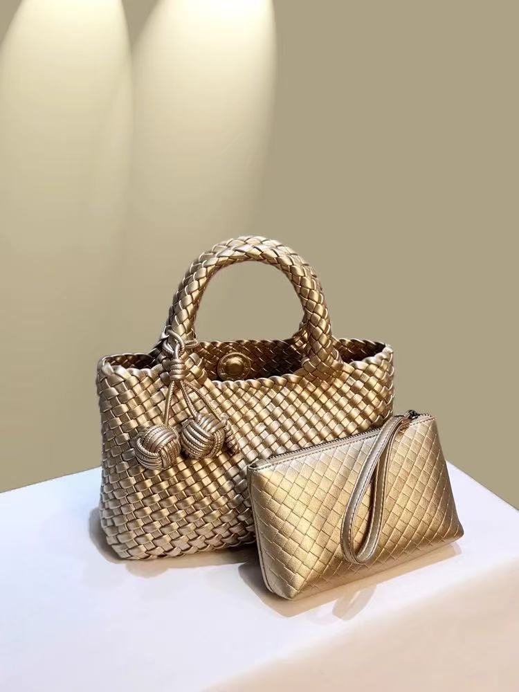 Cool Women's Vegetable Basket High-grade Niche Crossbody Bags