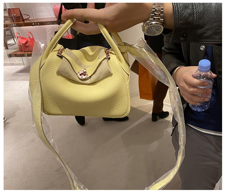 Women's Trendy Lindy Portable Cow Leather Medicine Shoulder Bags
