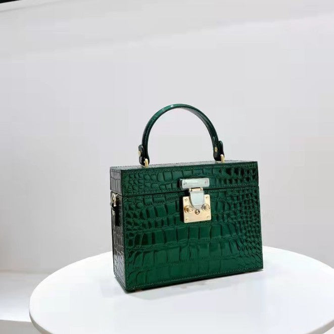 Women's New Elegant Box Chain Portable Bags