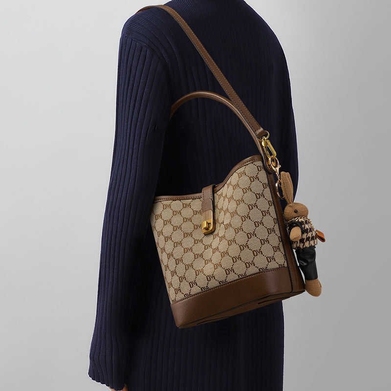 Women's Mother Versatile Light Luxury Portable Bags