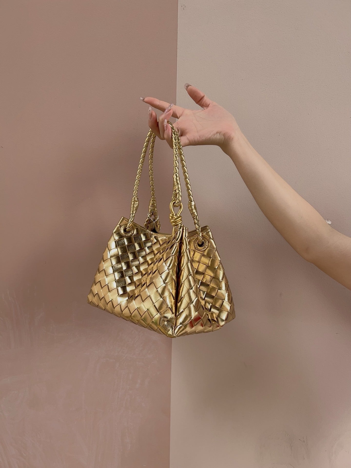 Women's Leather Weave Parachute High-grade Commuter Bags