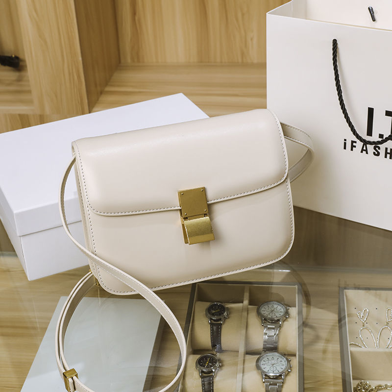 New Women's Genuine Leather Tofu Fashionable Shoulder Bags