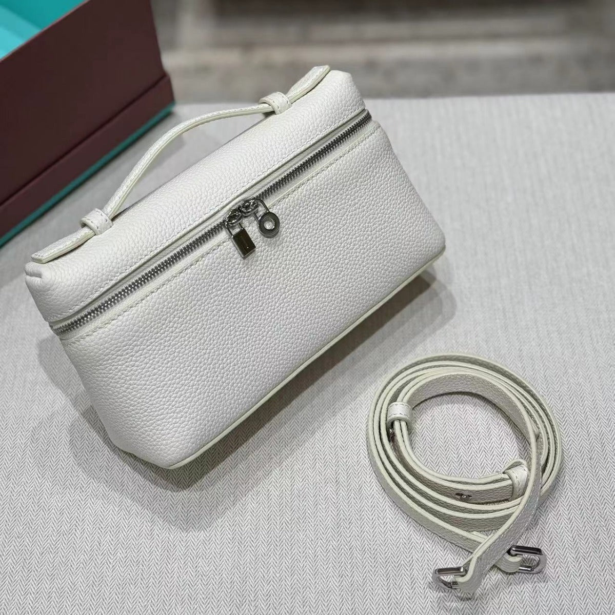 Women's Leather Lunch Box First Layer Cowhide Hand Shoulder Bags