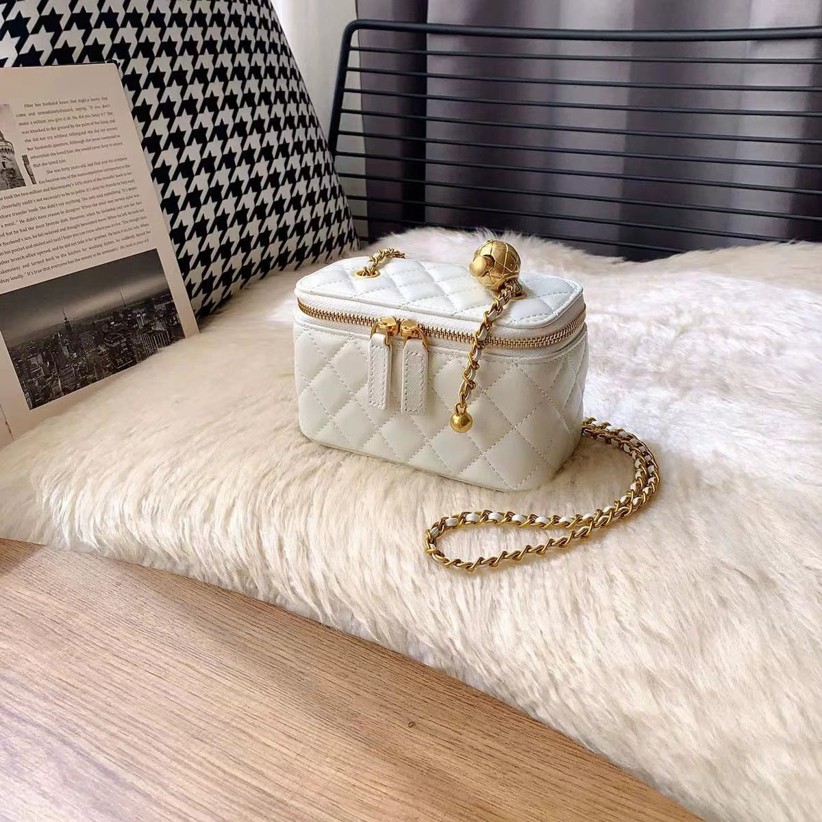 Women's Style Golden Ball Rhombus Chain Genuine Crossbody Bags