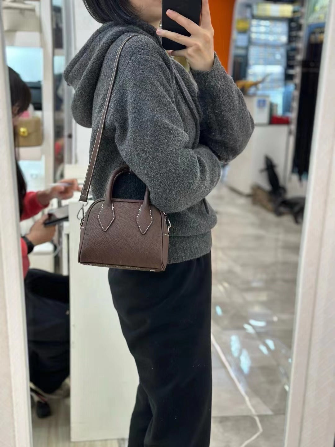 Women's Handmade Lychee Pattern Top Layer Leather Shoulder Bags