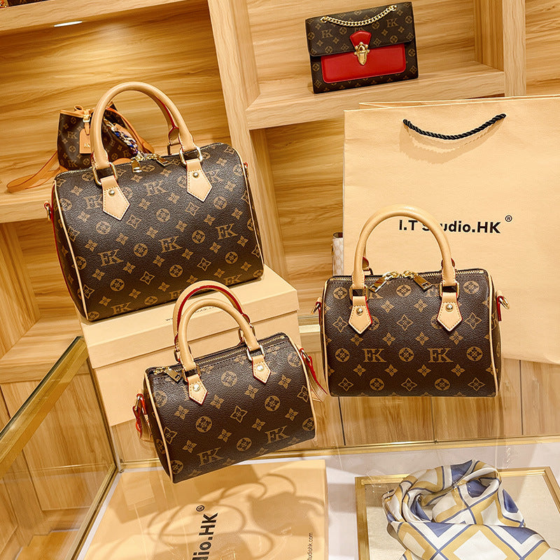 Women's Leather Boston Pillow Fashion Presbyopic Shoulder Bags