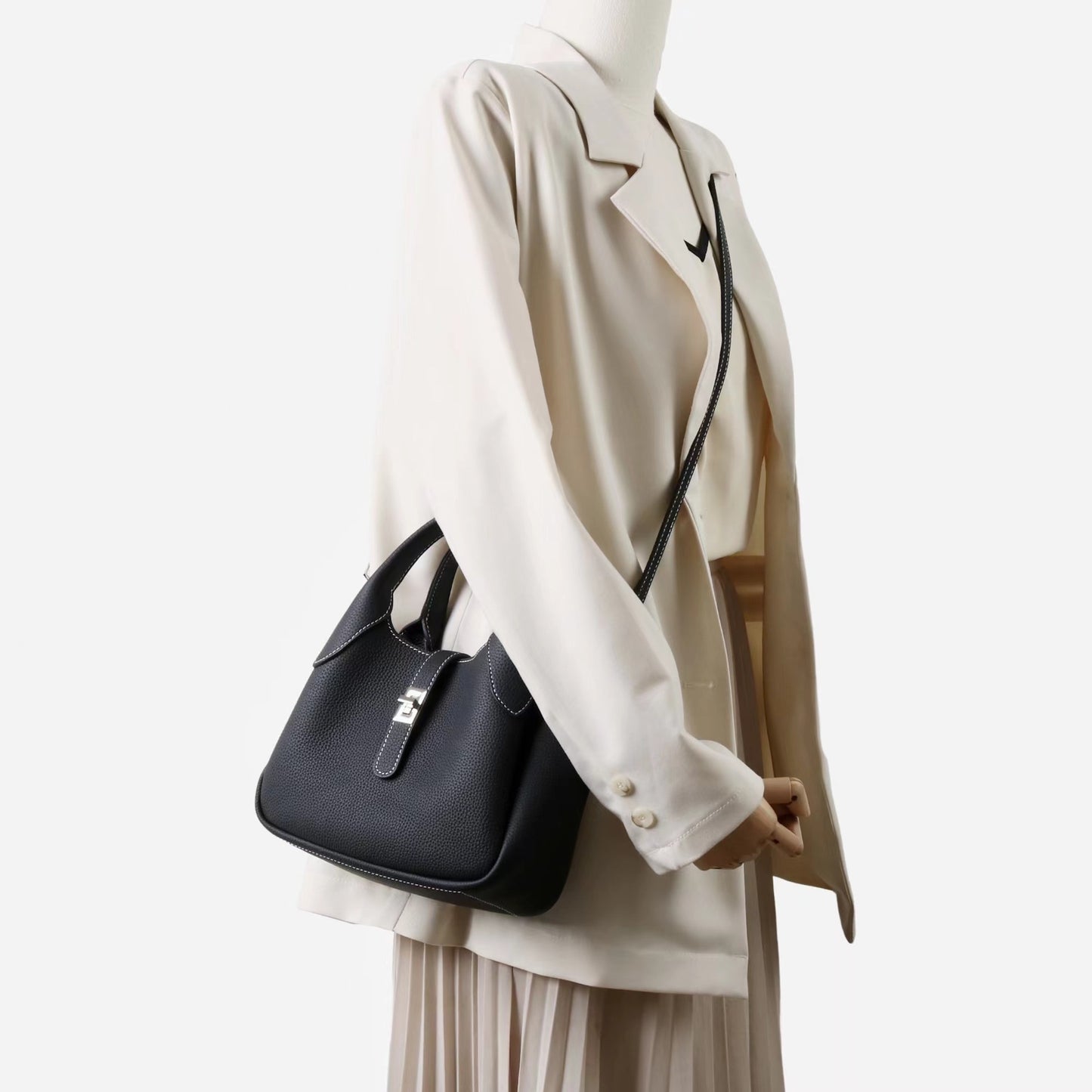 New Elegant Cowhide High-grade Vegetable Basket Crossbody Bags