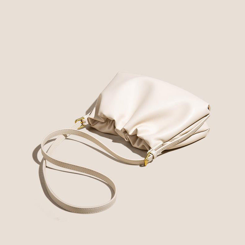 Women's Niche High-grade Portable Fashionable Cowhide Cloud Shoulder Bags