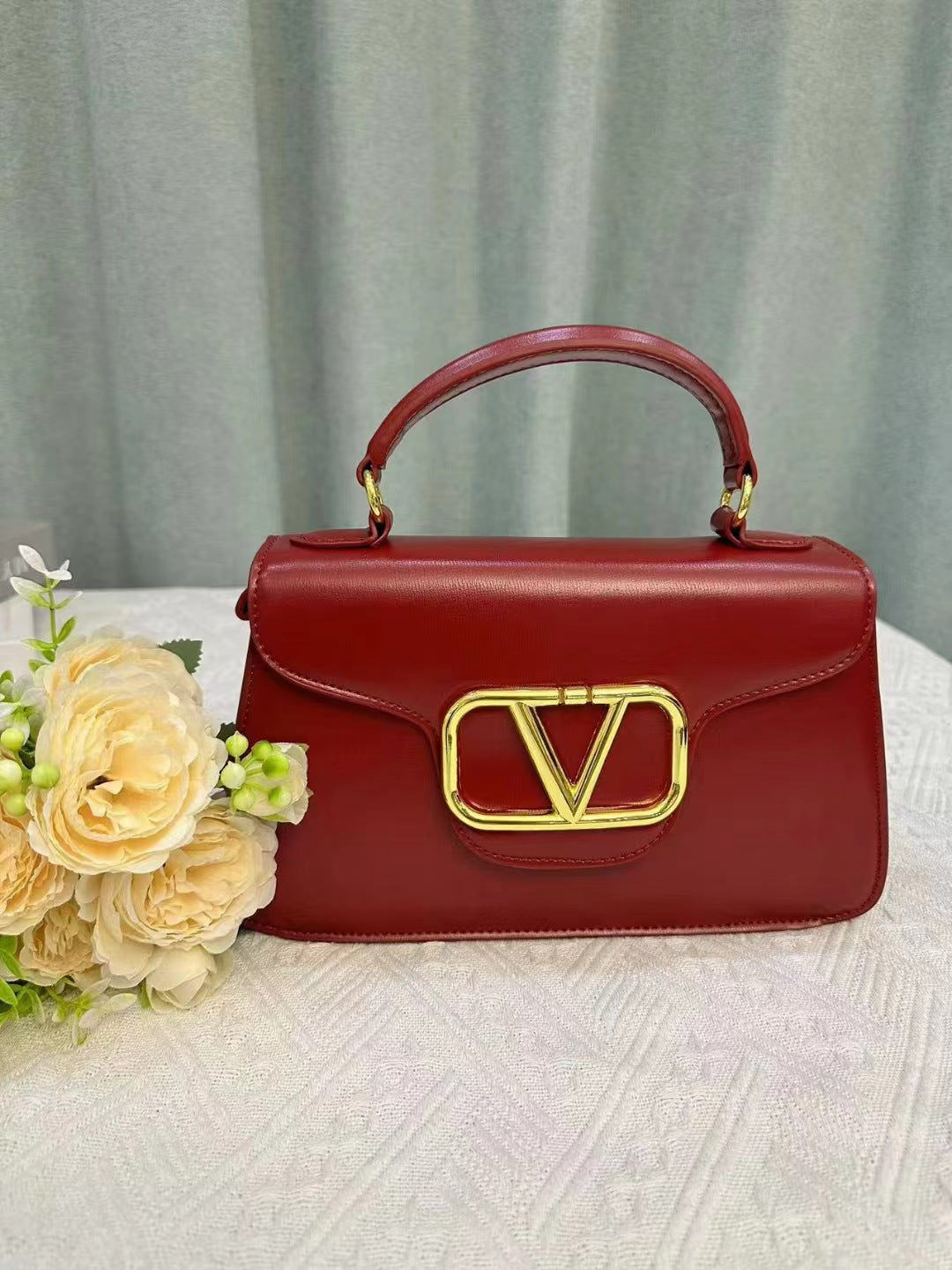 Trendy Unique Women's Advanced Texture Calfskin Handbags