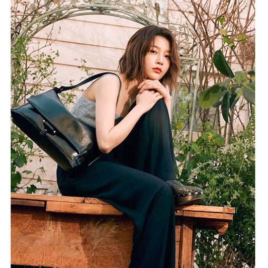 Women's Cui Underarm Large Oil Wax Cowhide Shoulder Bags