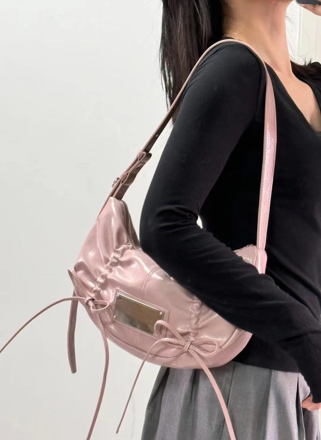 Women's Classic Niche Pleated Underarm Motorcycle Crossbody Bags