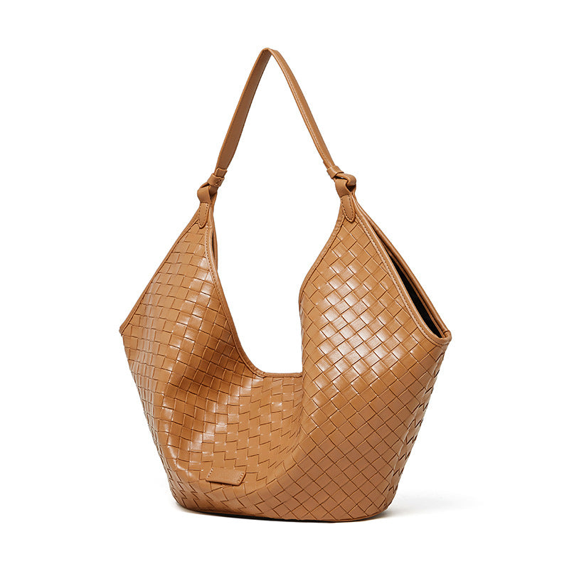 Large Capacity Female Fashionable Stylish Cowhide Woven Shoulder Bags