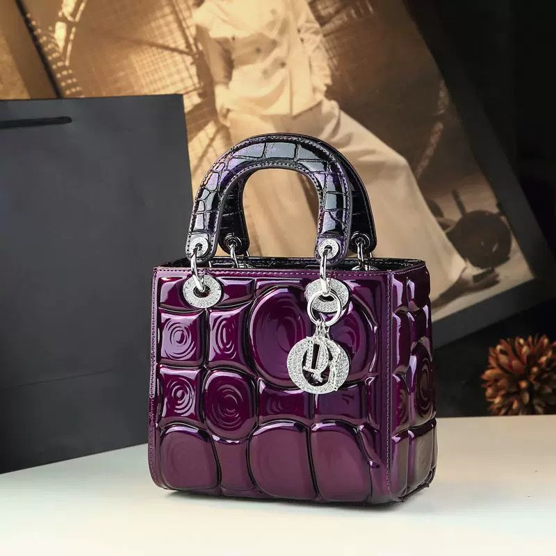 Women's Retro Genuine Leather Fashion Portable Diana Crossbody Bags