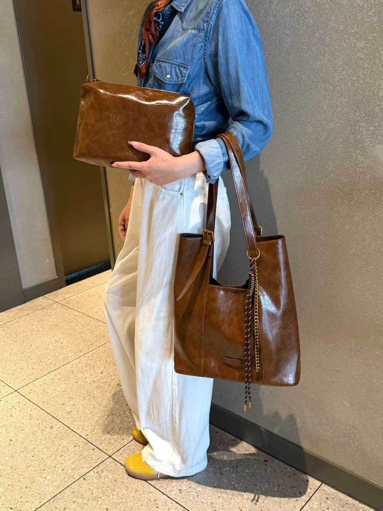 Popular Creative Casual Women's Capacity Fashion Tote Bags