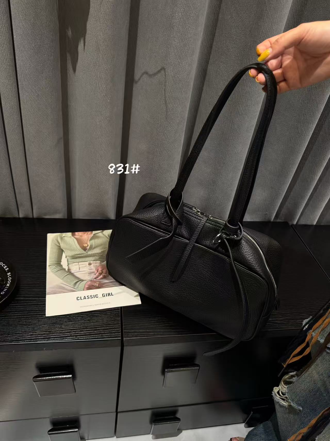 Women's Soft Leather Bowling Idle Style Fashion Crossbody Bags