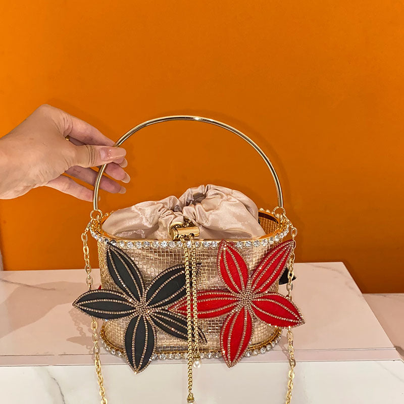 Hollow Flower Chain Banquet Basket Bird Crossbody Bags