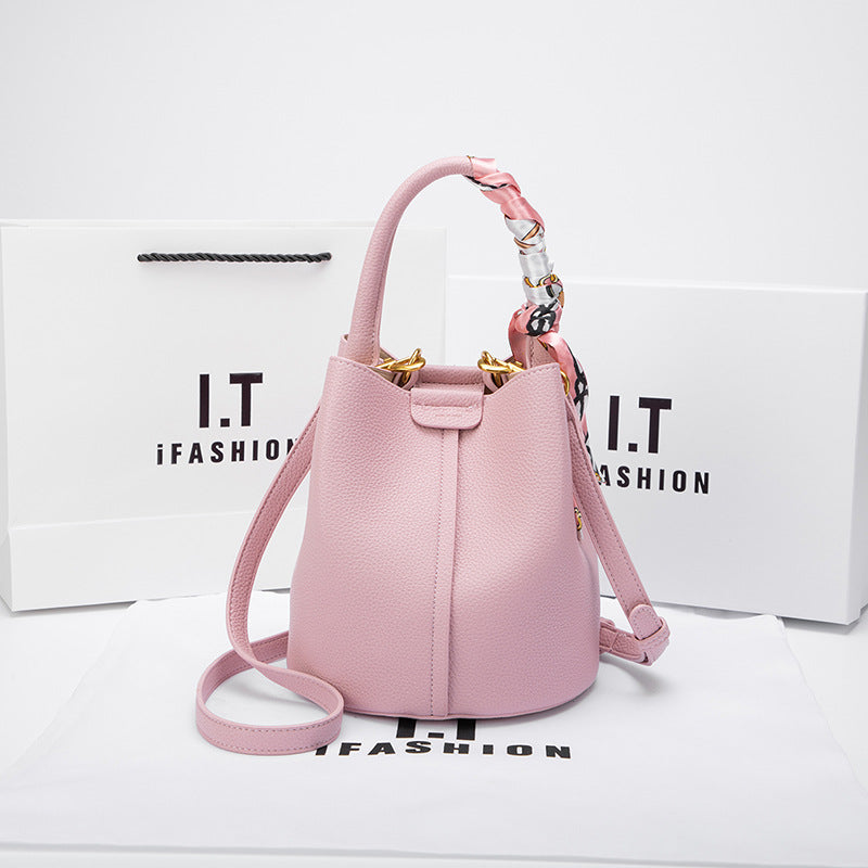 Trendy Women's Genuine Leather Niche Vegetable Handbags