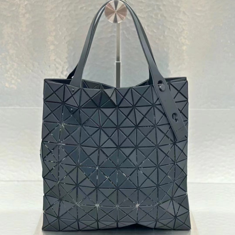 Women's Limited Rhombus Stylish Lightweight Portable Large Shoulder Bags