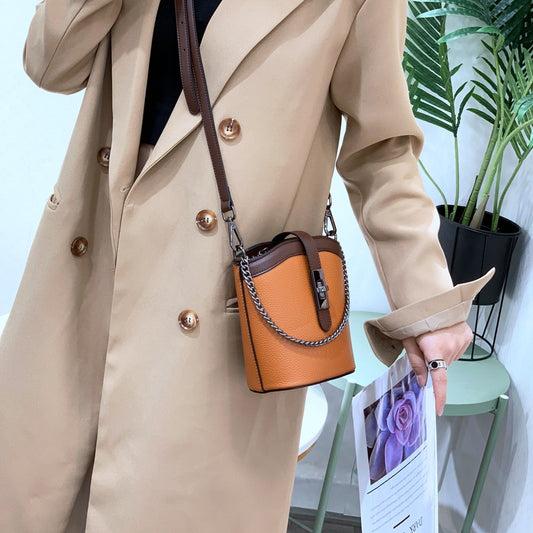Women's Genuine Leather Trendy Contrast Color Chain Crossbody Bags