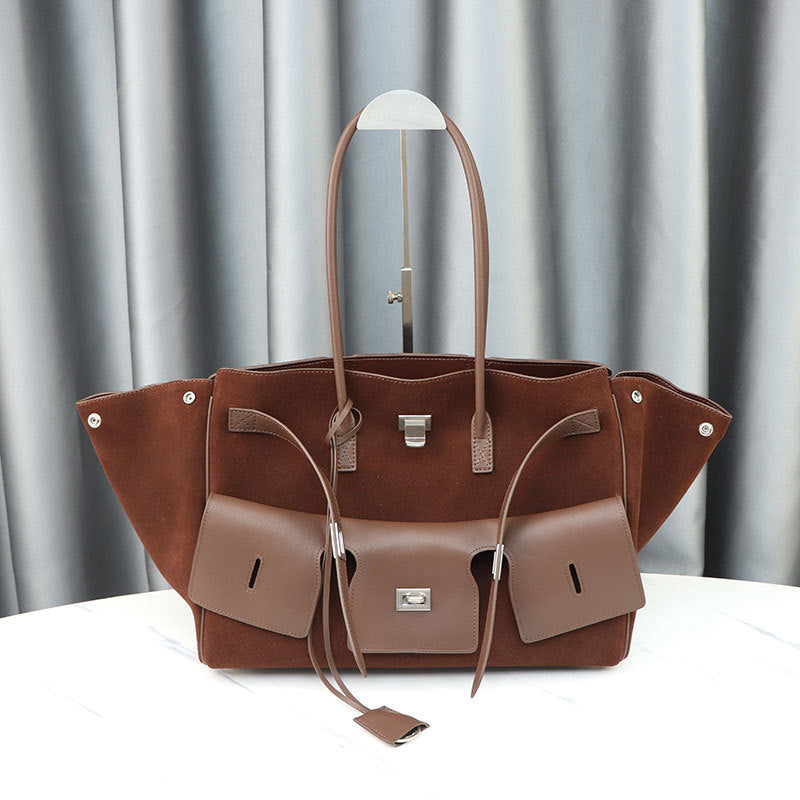 Kelly Large Capacity Unisex Style Wings Shoulder Bags