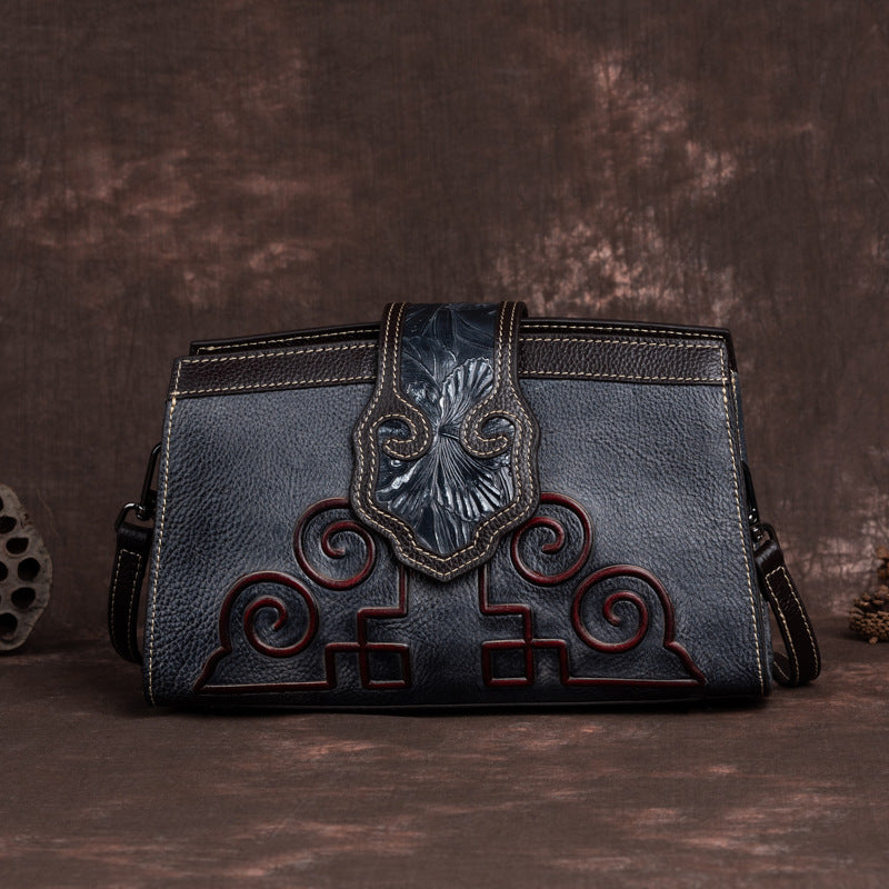 Women's Retro First Layer Cowhide Brushed Shoulder Bags