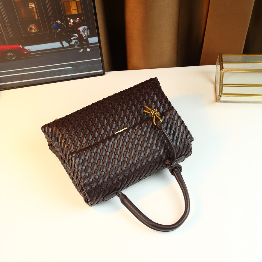 Women's Simple Elegant Commuter Versatile Large Capacity Handbags